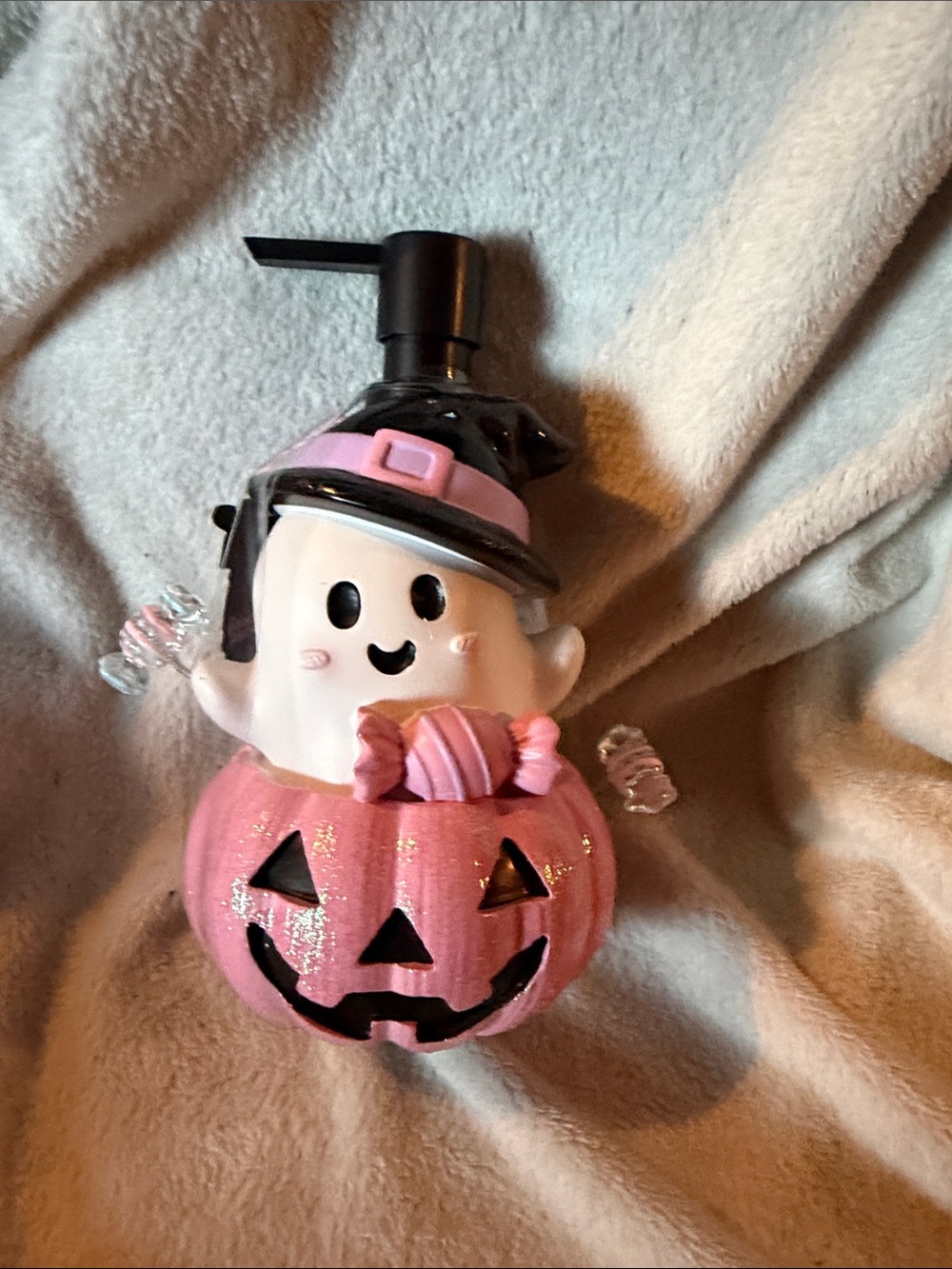 Adorable Candy Pink Halloween Ghost Pumpkin Liquid Soap Dispenser